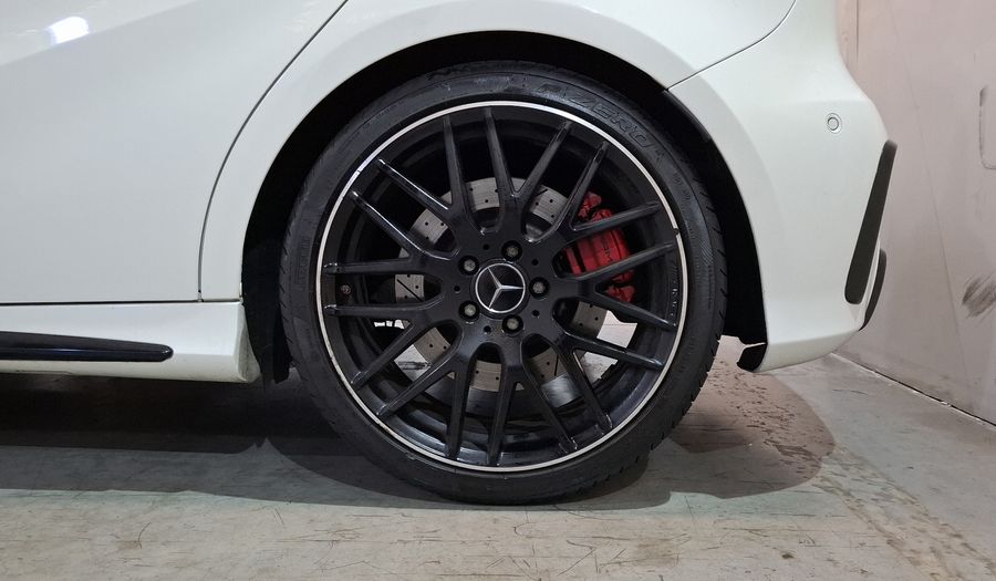 Mercedes Benz Clase A 2.0 MERCEDES-AMG 45 DCT 4WD Hatchback 2018