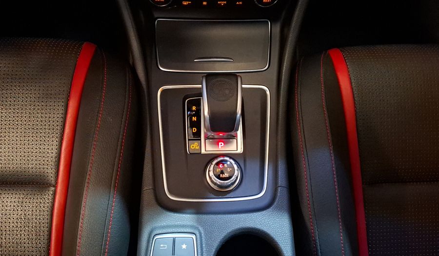 Mercedes Benz Clase A 2.0 MERCEDES-AMG 45 DCT 4WD Hatchback 2018