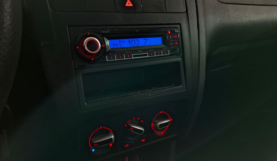 Volkswagen Fox 1.6 COMFORTLINE PACK Hatchback 2011