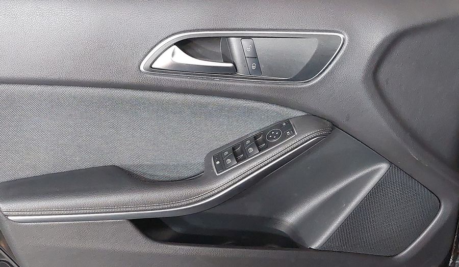 Mercedes Benz Gla 200 CGI STYLE Suv 2019
