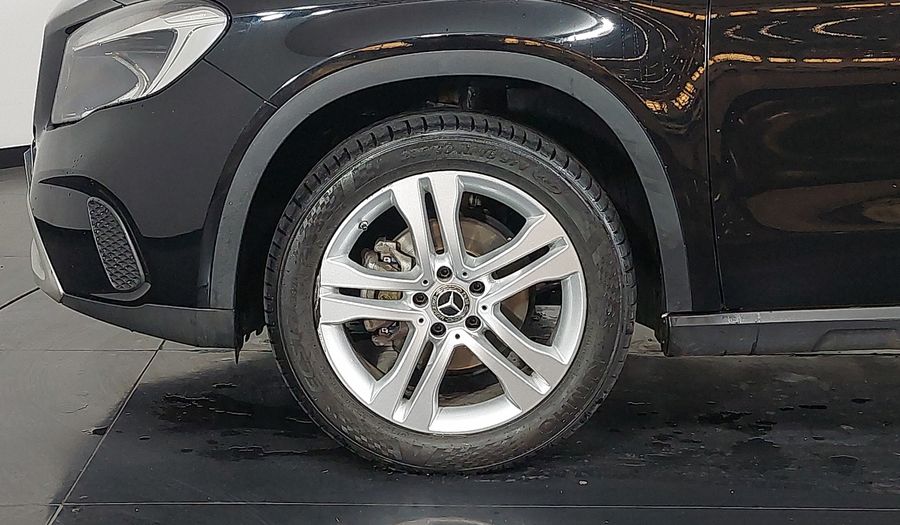 Mercedes Benz Gla 200 CGI STYLE Suv 2019