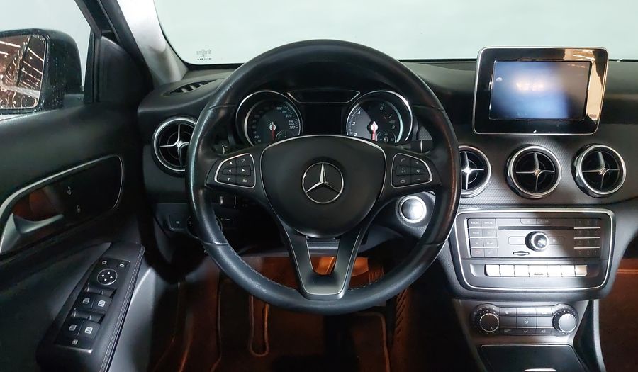 Mercedes Benz Gla 200 CGI STYLE Suv 2019