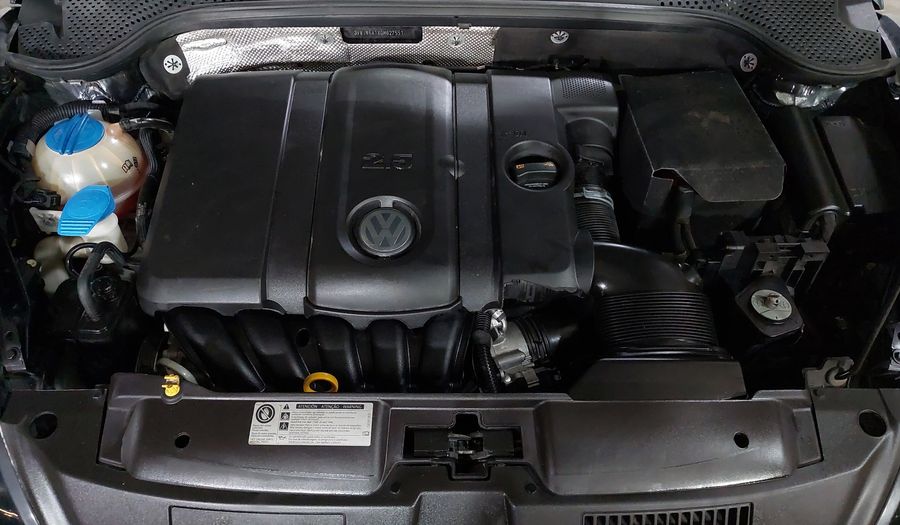 Volkswagen Beetle 2.5 SPORTLINE TIPTRONIC Hatchback 2016