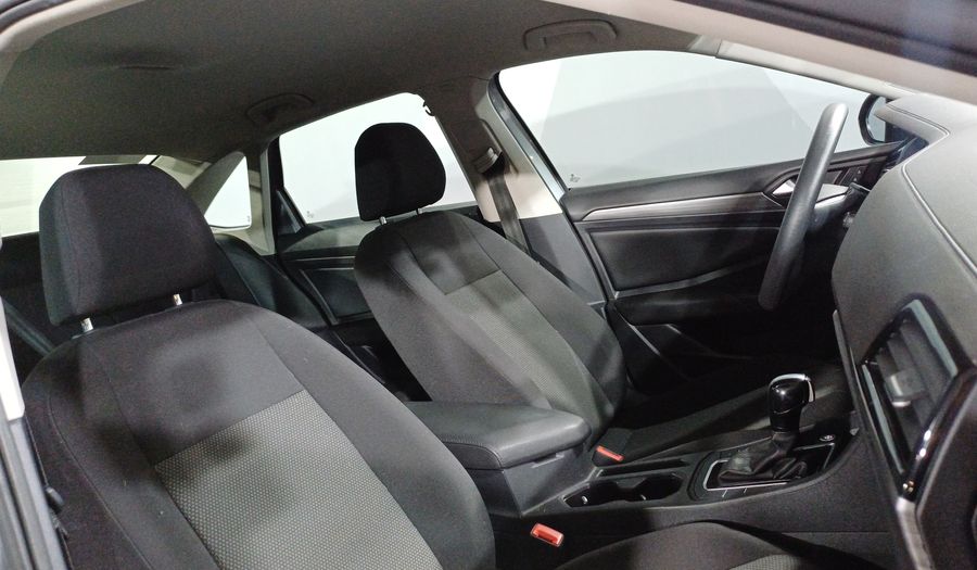 Volkswagen Jetta 1.4 COMFORTLINE AUTO Sedan 2021