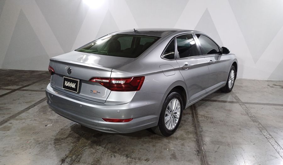 Volkswagen Jetta 1.4 COMFORTLINE AUTO Sedan 2021