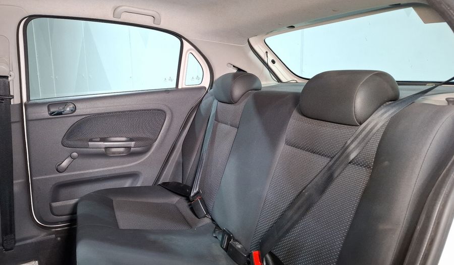 Volkswagen Gol 1.6 5 PTAS. CL A/A Hatchback 2016