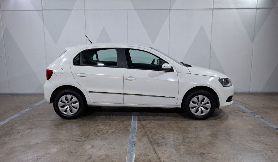 Volkswagen Gol 1.6 5 PTAS. CL A/A Hatchback 2016