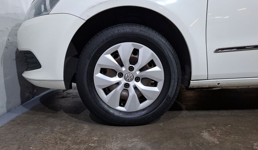 Volkswagen Gol 1.6 5 PTAS. CL A/A Hatchback 2016