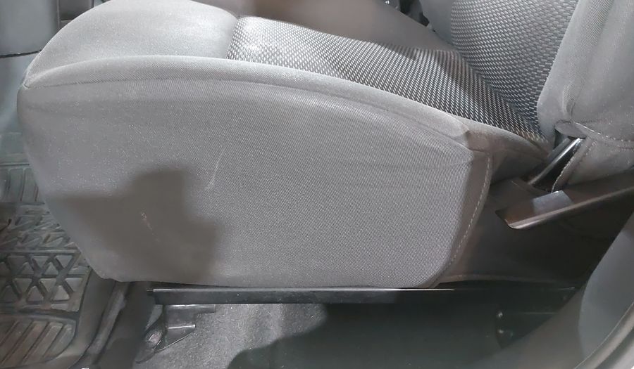 Chevrolet Aveo 1.6 AT C Sedan 2015