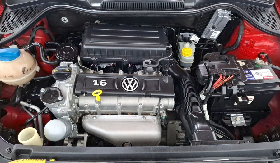 Volkswagen Vento 1.6 HIGHLINE STD. Sedan 2017