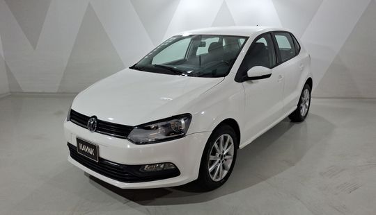 Volkswagen • Polo