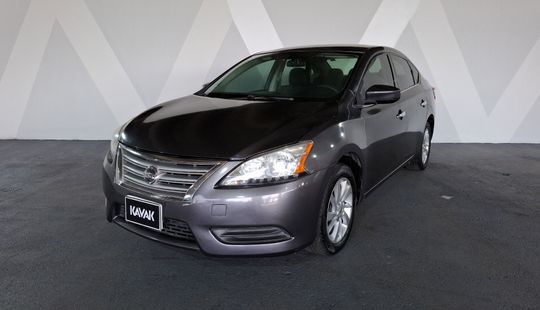 Nissan • Sentra