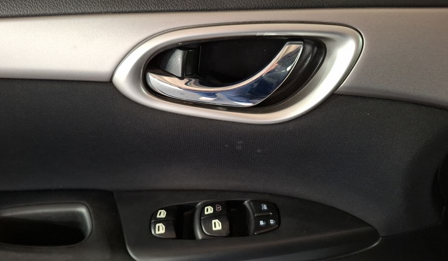 Nissan Sentra 1.8 SENSE CVT Sedan 2016