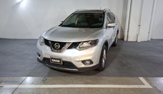 Nissan • X-Trail