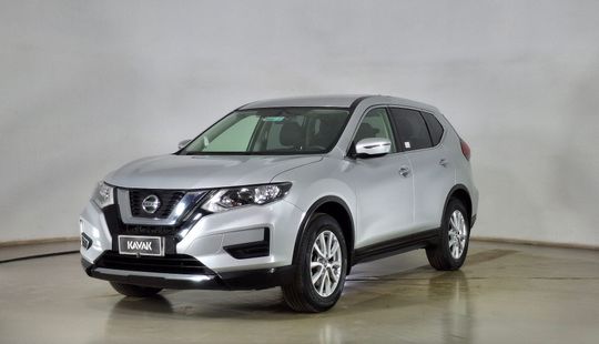 Nissan • X-Trail