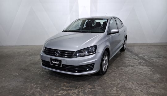 Volkswagen • Vento