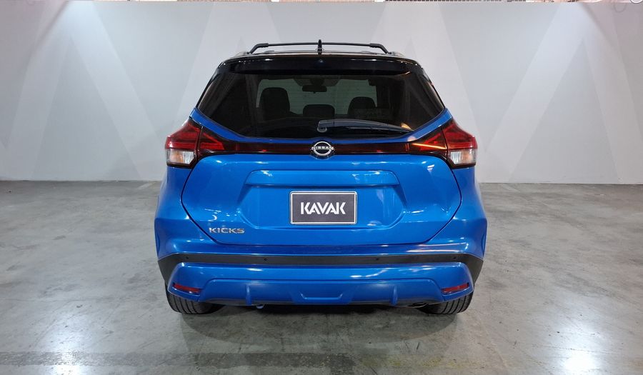 Nissan Kicks 1.6 PLATINUM BI-TONO LTS XTRONIC Suv 2023