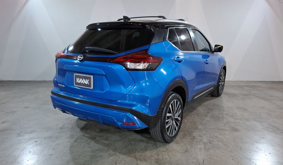 Nissan Kicks 1.6 PLATINUM BI-TONO LTS XTRONIC Suv 2023