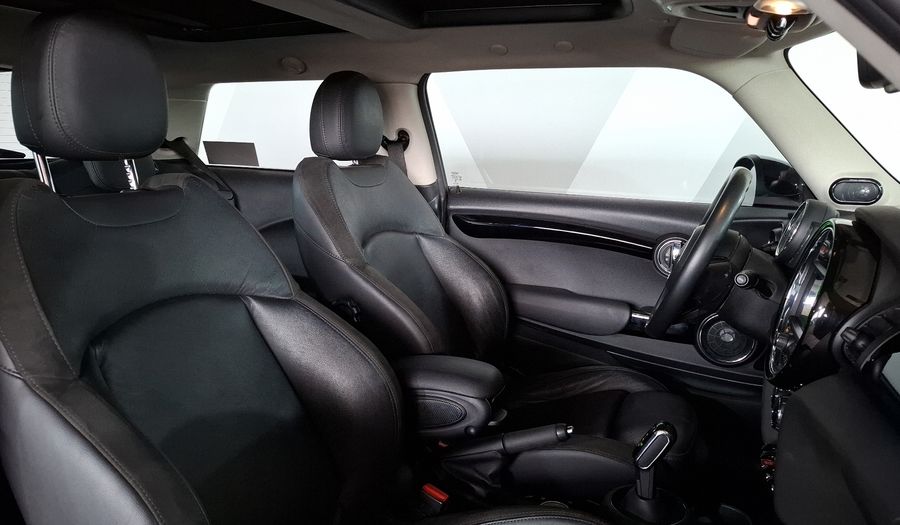 Mini Cooper 1.5 COOPER PEPPER DCT Hatchback 2019