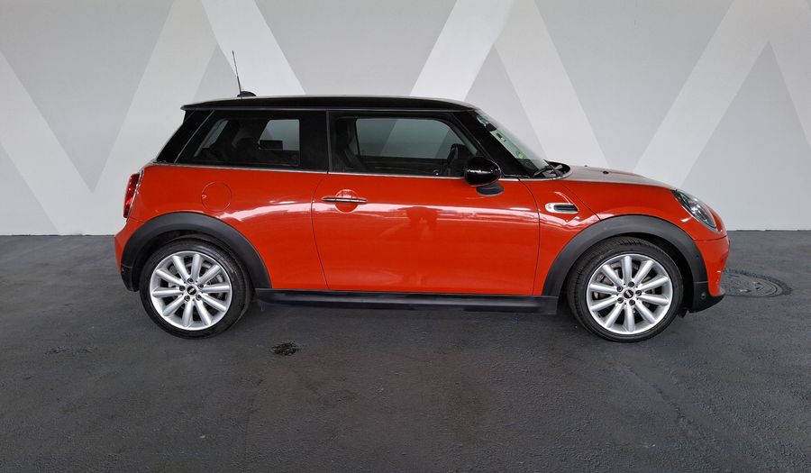 Mini Cooper 1.5 COOPER PEPPER DCT Hatchback 2019