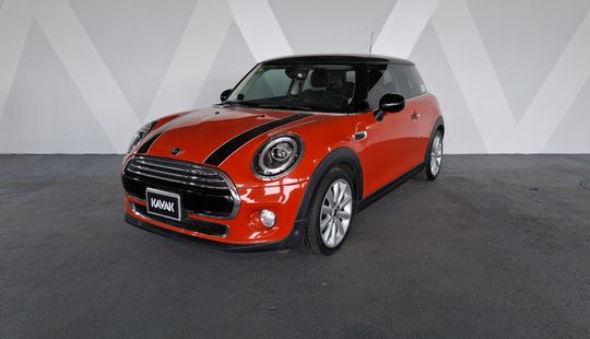Mini • Cooper