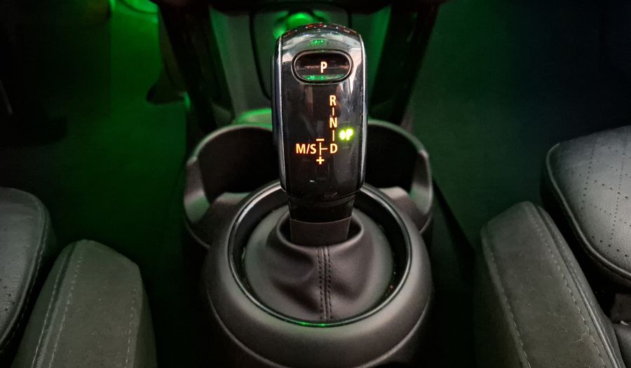 Mini Cooper 1.5 COOPER PEPPER DCT Hatchback 2019