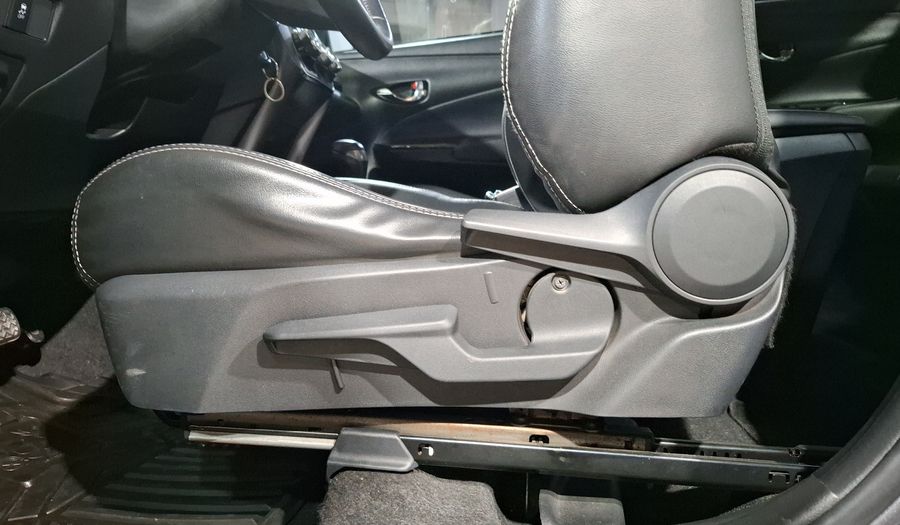 Toyota Yaris 1.5 S CVT Hatchback 2021