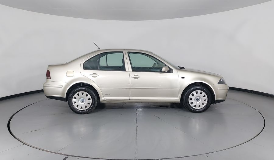 Volkswagen Jetta Clasico 2.0 CL MT Sedan 2015