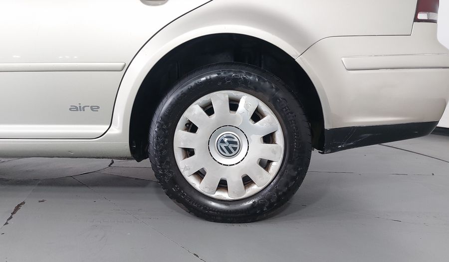 Volkswagen Jetta Clasico 2.0 CL MT Sedan 2015