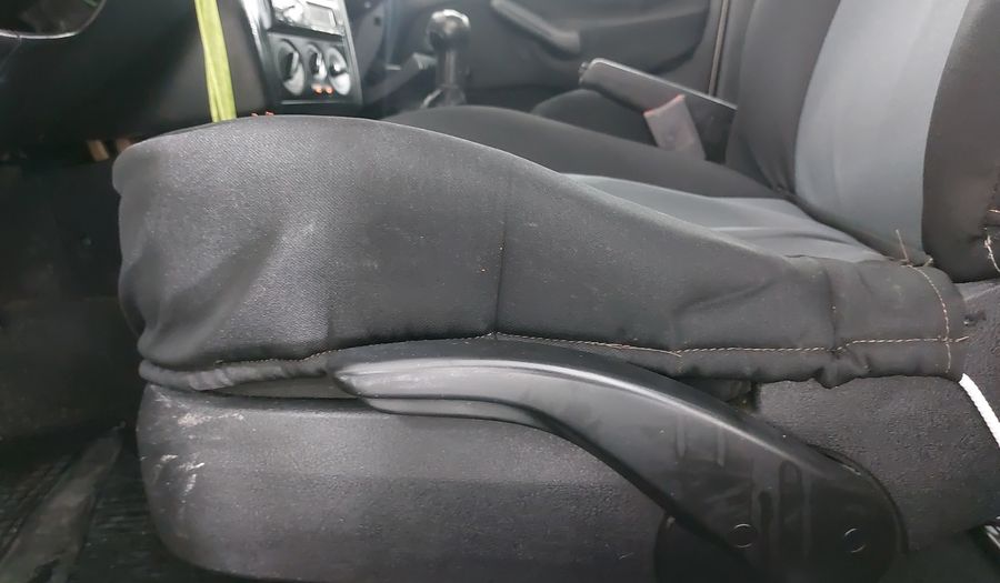 Volkswagen Jetta Clasico 2.0 CL MT Sedan 2015