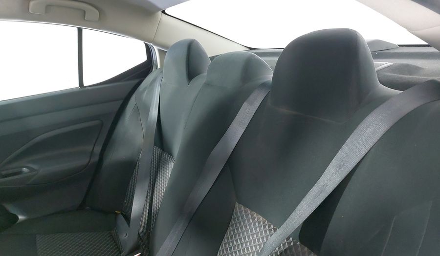 Nissan Versa 1.6 SENSE Sedan 2022