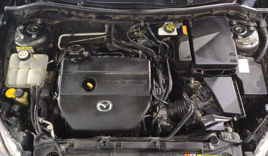 Mazda 3 2.0 SEDAN I TOURING TA Sedan 2013