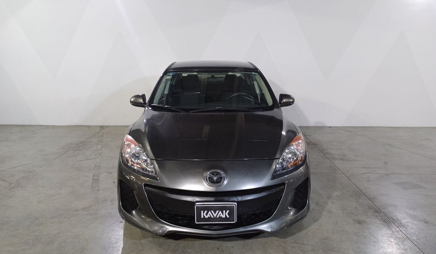 Mazda 3 2.0 SEDAN I TOURING TA Sedan 2013