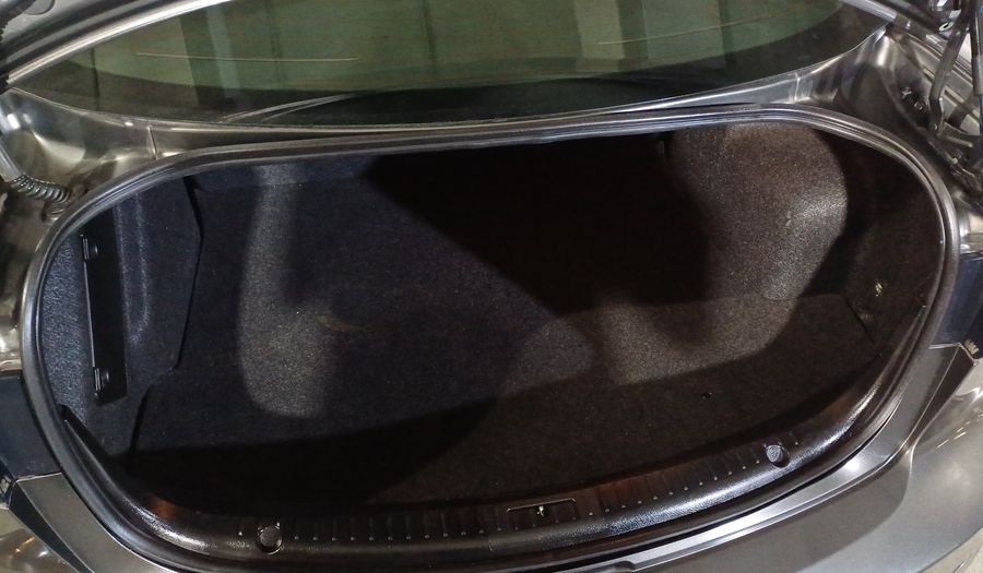 Mazda 3 2.0 SEDAN I TOURING TA Sedan 2013