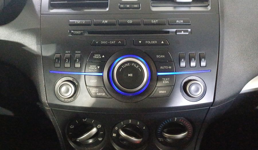Mazda 3 2.0 SEDAN I TOURING TA Sedan 2013
