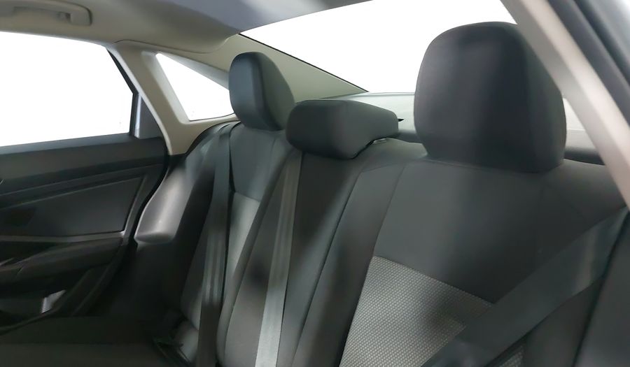 Volkswagen Jetta 1.4 TRENDLINE Sedan 2021