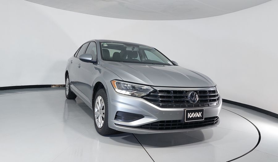 Volkswagen Jetta 1.4 TRENDLINE Sedan 2021
