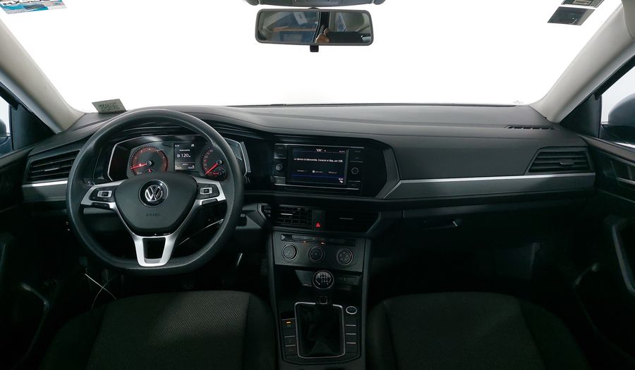 Volkswagen Jetta 1.4 TRENDLINE Sedan 2021