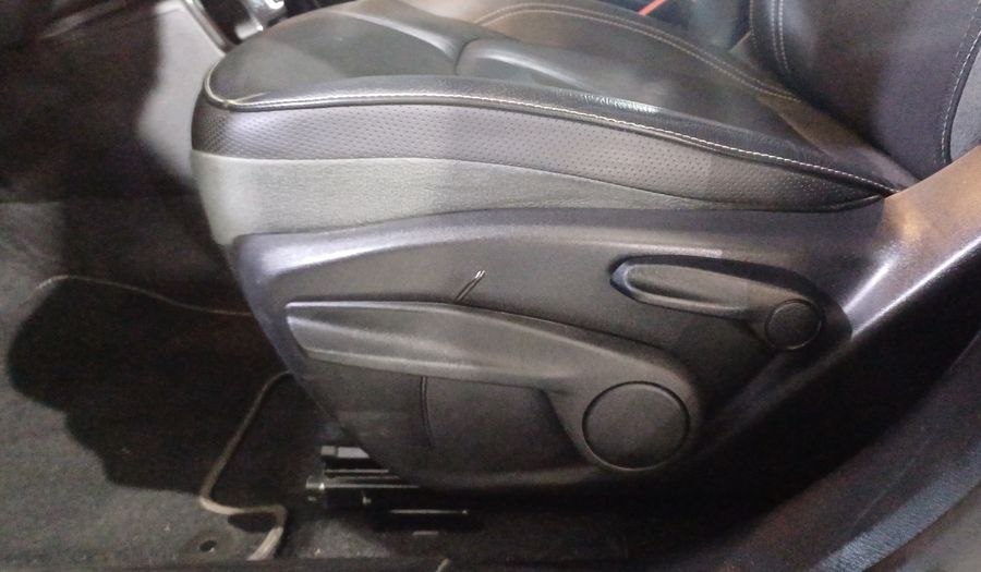 Jeep Renegade 1.3 LATITUDE AUTO Suv 2023