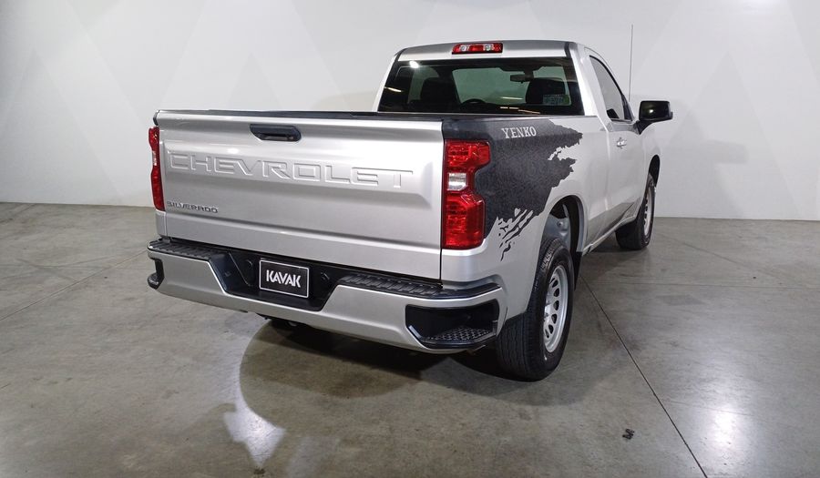 Chevrolet Silverado 1500 4.3 SILVERADO WT CAB REG A AUTO Pickup 2021
