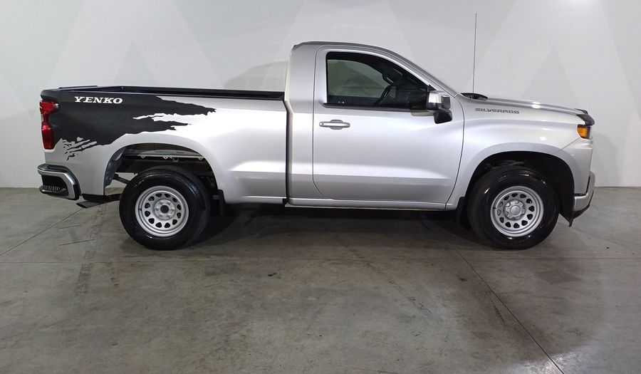 Chevrolet Silverado 1500 4.3 SILVERADO WT CAB REG A AUTO Pickup 2021