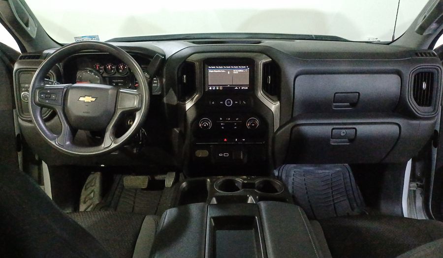 Chevrolet Silverado 1500 4.3 SILVERADO WT CAB REG A AUTO Pickup 2021