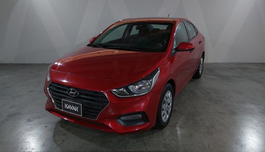 Hyundai • Accent