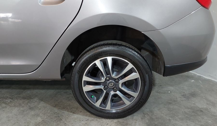 Renault Logan 1.6 INTENS MT Sedan 2023
