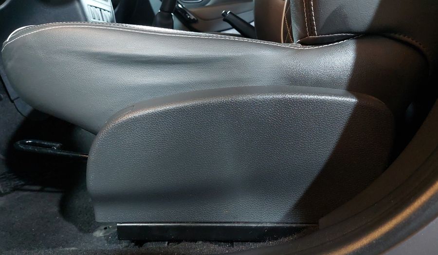 Renault Logan 1.6 INTENS MT Sedan 2023