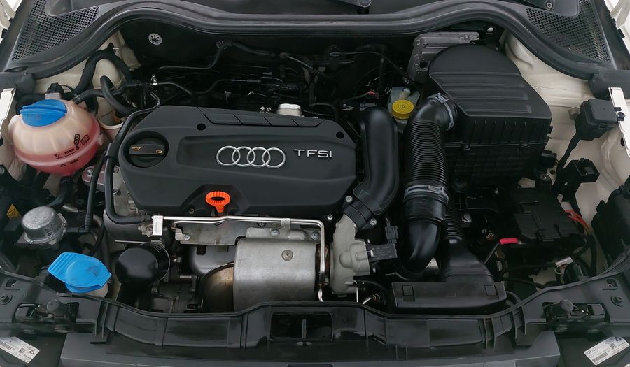 Audi A1 1.4 TFSI EGO S TRONIC Hatchback 2012