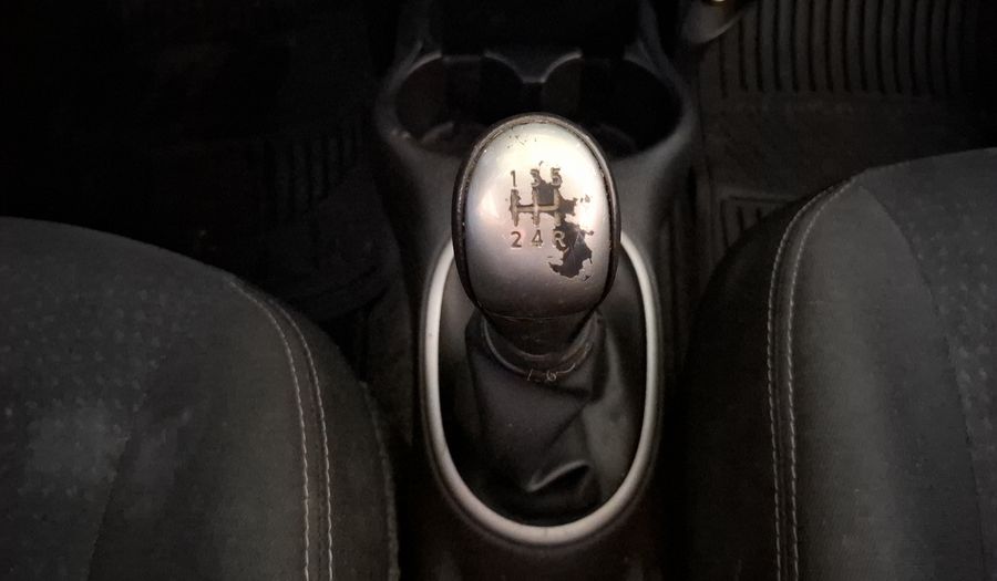 Nissan March 1.6 ADVANCE Hatchback 2019
