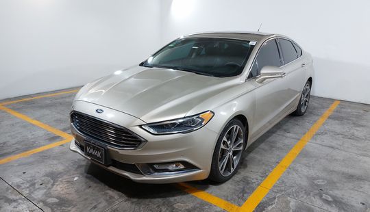 Ford • Fusion