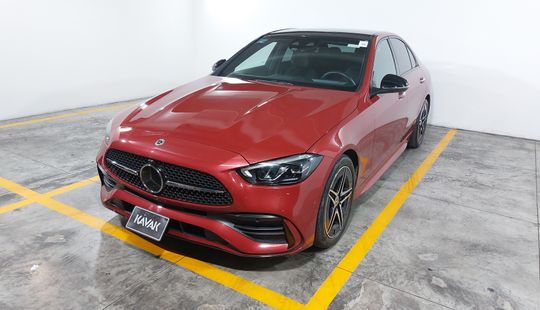 Mercedes Benz • Clase C