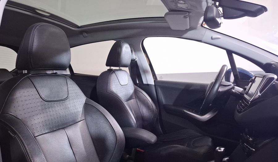 Peugeot 208 1.6 FELINE AT Hatchback 2015